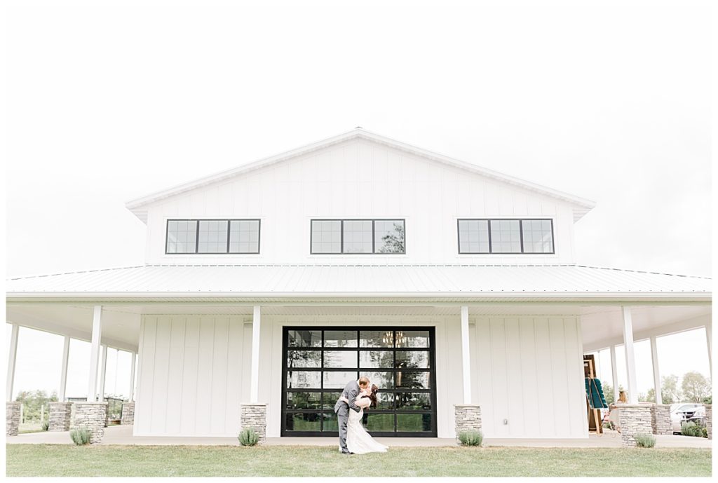 Walker Homestead Wedding Amanda & Frank Iowa City Wedding